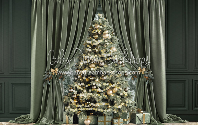 Sage's Christmas Window + Tree (JA)