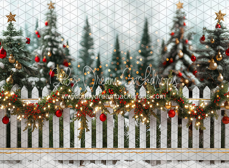 Santa Village Picket Fence (JA)