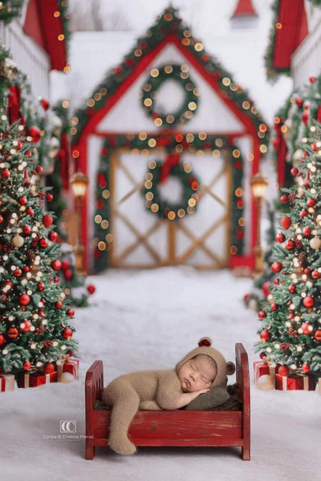 Sweeps Santa Village Barn Alley (JA)