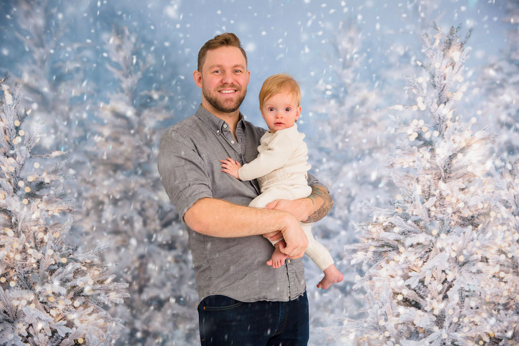 Christmas Trees in Snow with Lights (VR)
