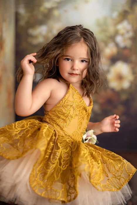 Sepia Surrender SKINNY (MD)