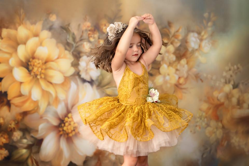 Sepia Surrender SKINNY (MD)