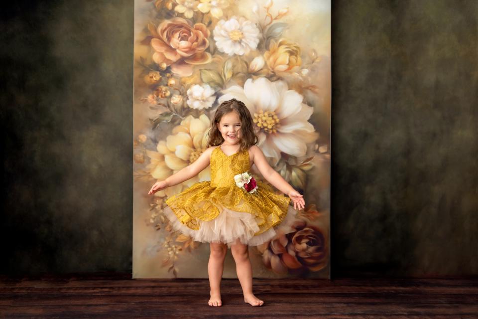 Sepia Surrender SKINNY (MD)