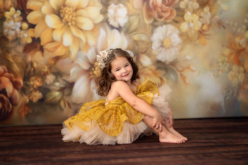 Sepia Surrender SKINNY (MD)