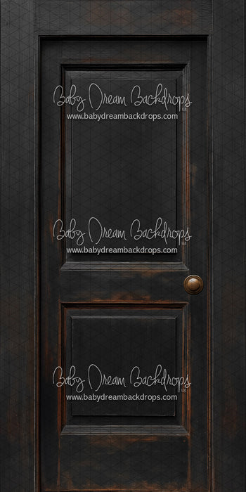 Skinny Door Aged Black (Right Knob) (CC)