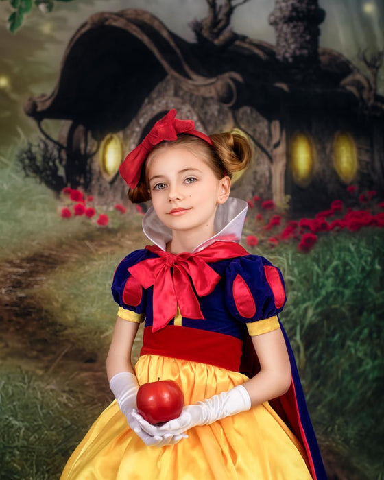 SWEEPS Enchanted Princess Forest Cottage (WM)