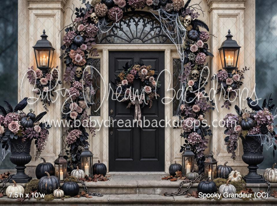 Spooky Grandeur (CC)