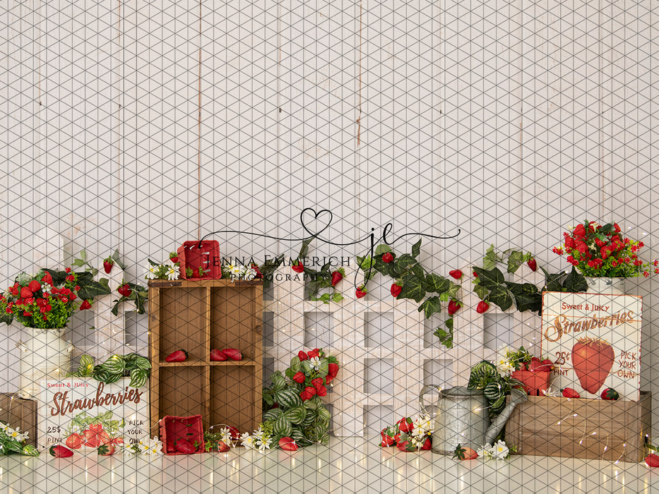 Strawberry Fence and Garden (JE)