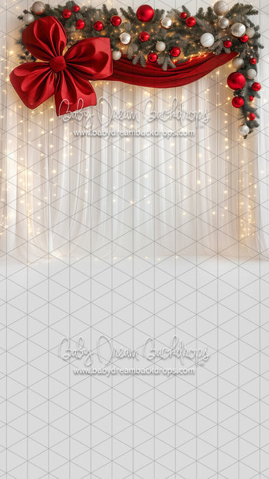 Sweeps Tinsel Tie Twinkle Curtain (JA)