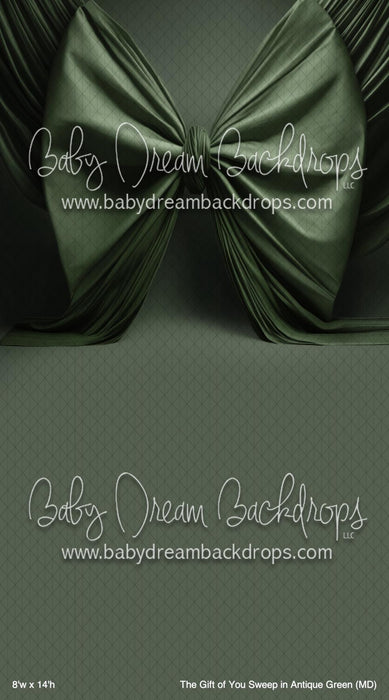 The Gift of You Sweep in Antique Green (MD)