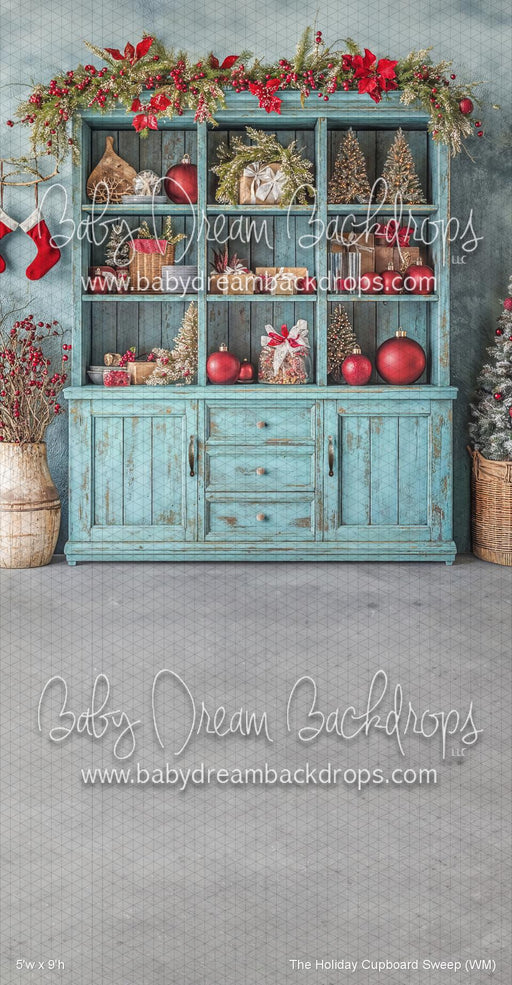 The Holiday Cupboard Sweep (WM)