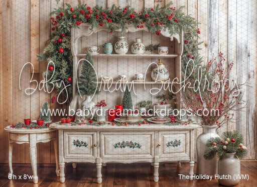 The Holiday Hutch (WM)