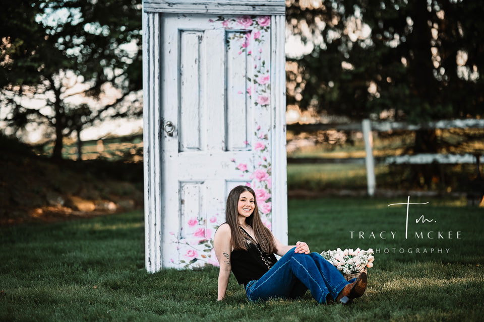 The Rose Door in White 2 Skinny (WM)