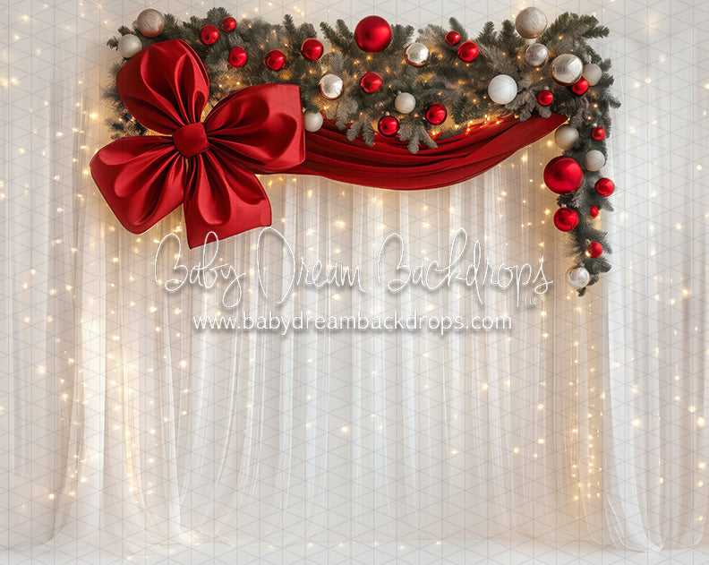 Tinsel Tie Twinkle Curtain (JA)