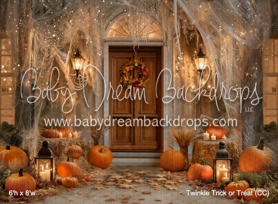 Twinkle Trick or Treat (CC)