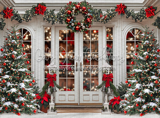 Yuletide Courtyard (JA)