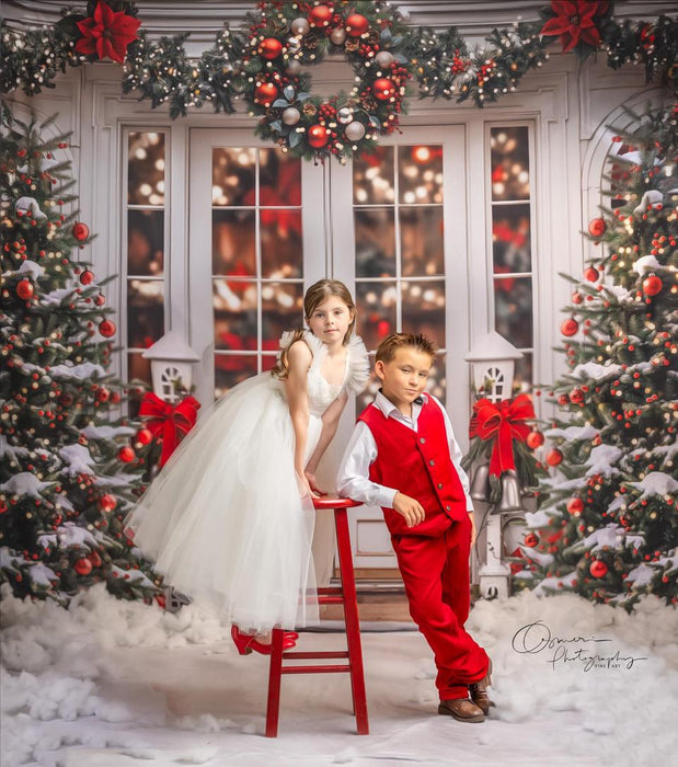 Yuletide Courtyard (JA)