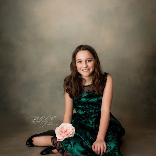 Sweeps Allure Feather