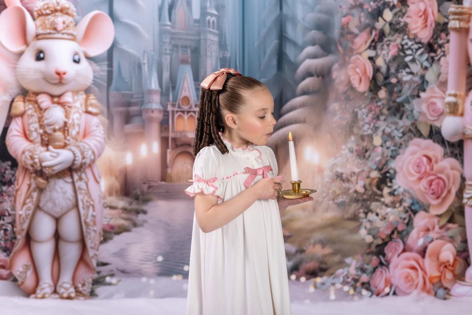 Forest Fables Nutcracker (JA)