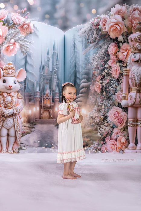 Forest Fables Nutcracker (JA)