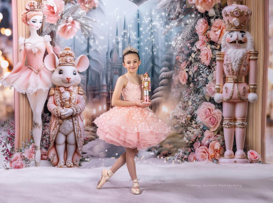 Forest Fables Nutcracker (JA)