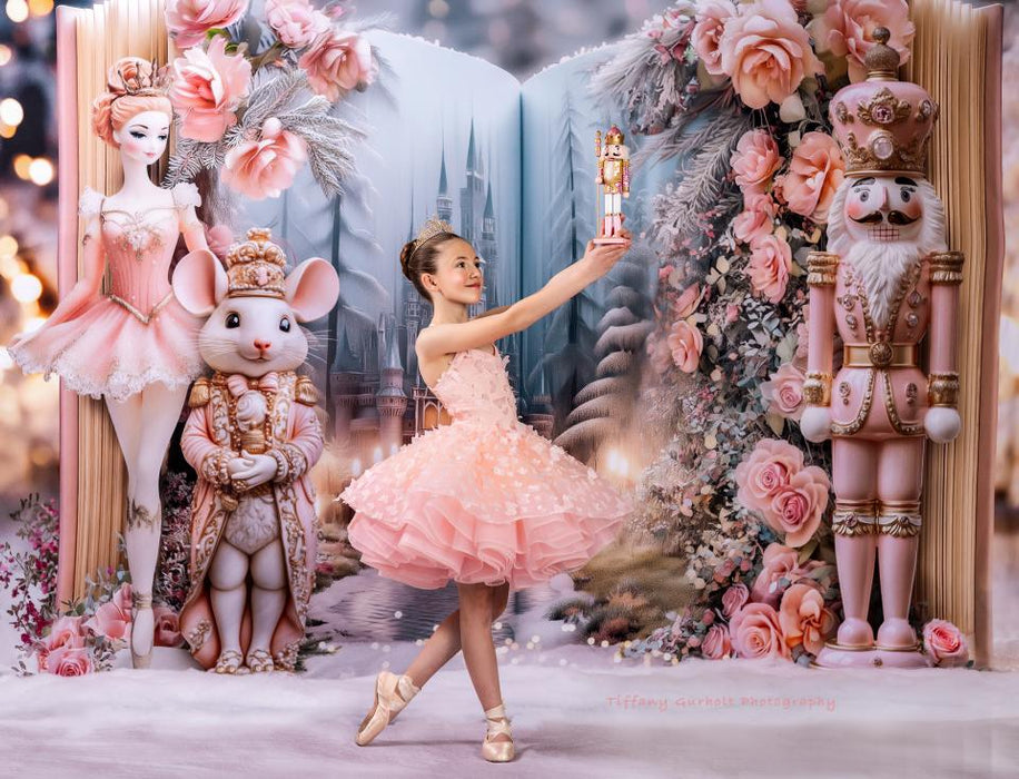 Forest Fables Nutcracker (JA)