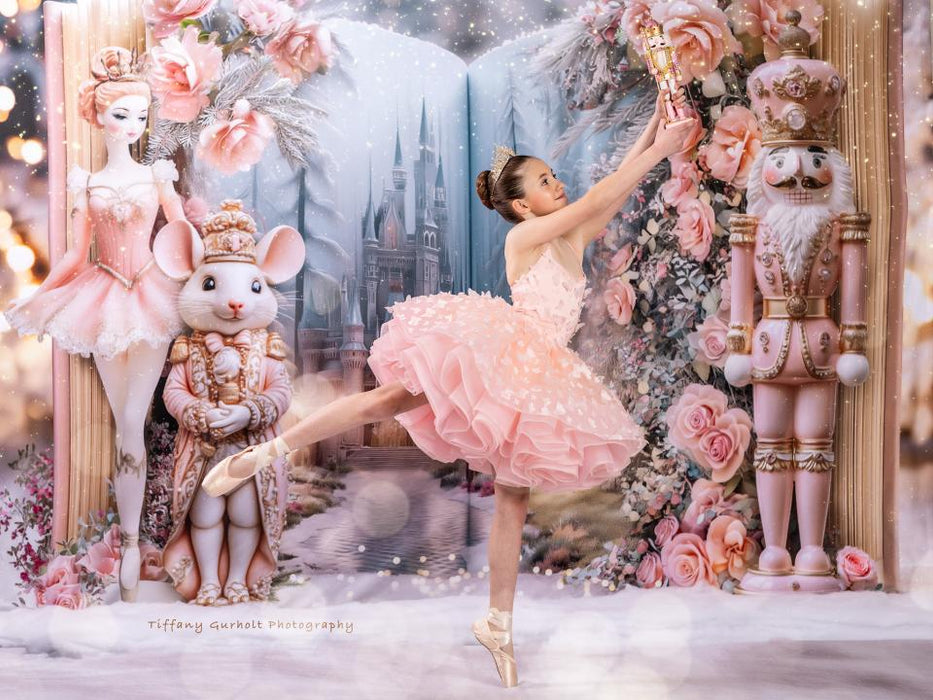 Forest Fables Nutcracker (JA)