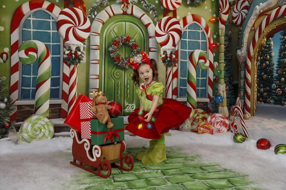 Ooohville Welcome Arch (JA)