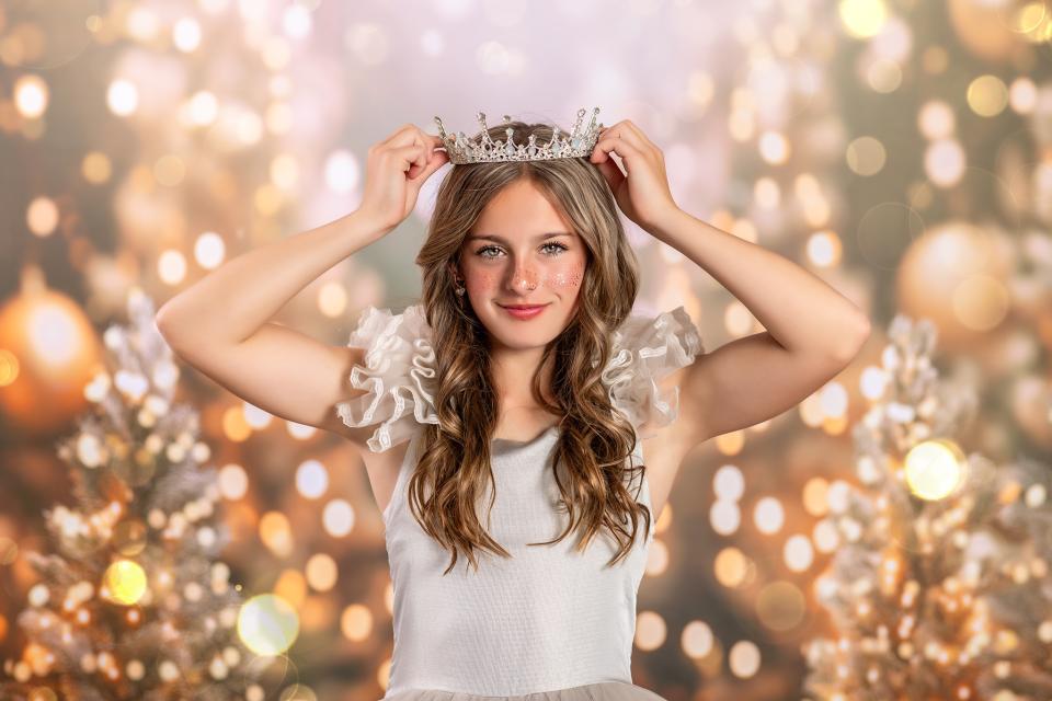 Sweeps Holiday Glow Gold (JA)