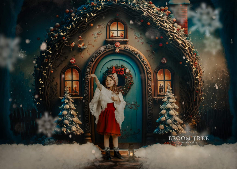 Elf Cottage Christmas (MD)