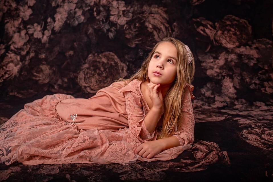 Sweeps Blooming Embrace