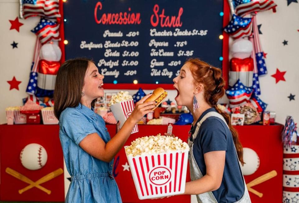 Independence Field Concession Stand (NL)