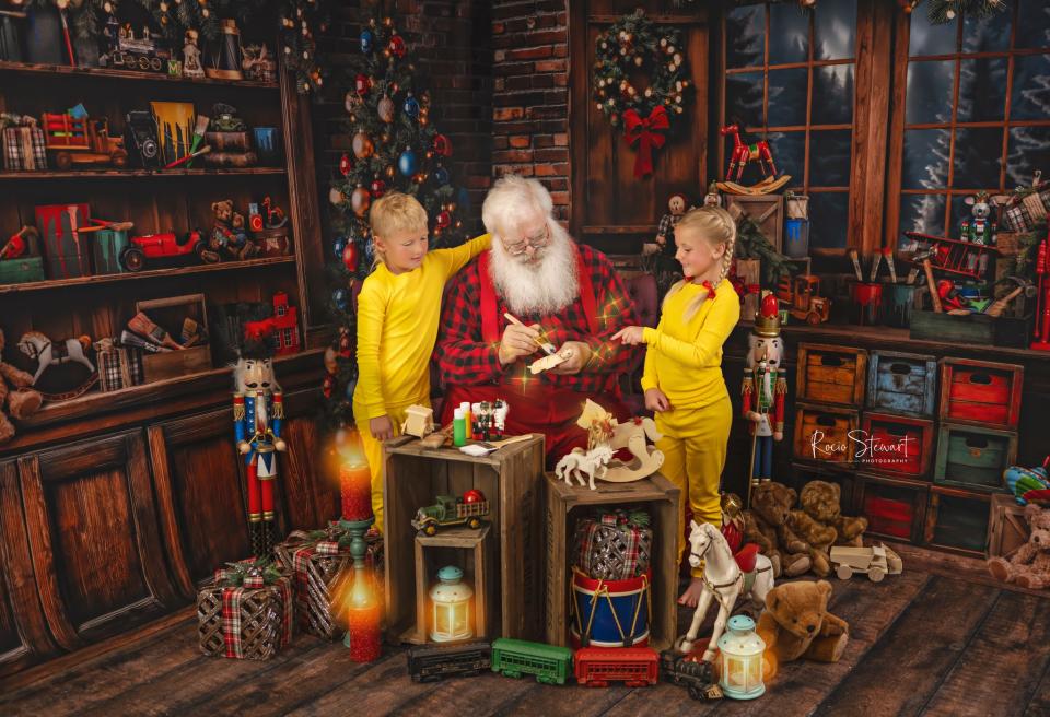 Merry Makers Workshop Window (JA)