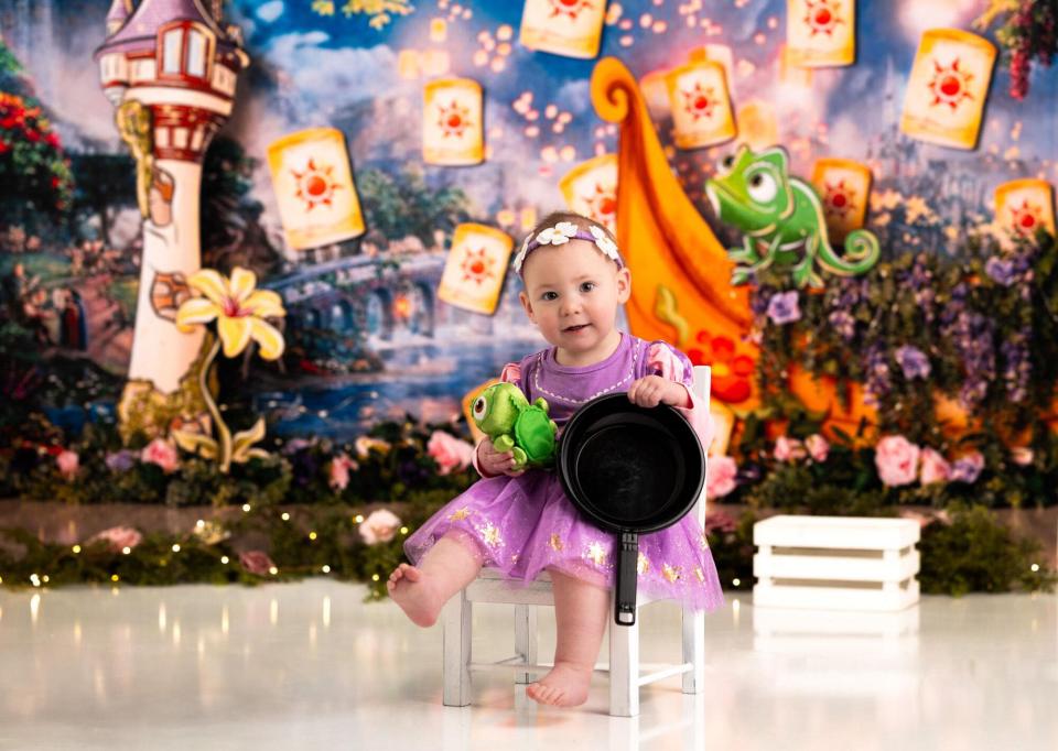 Tangled in Cake (AH)