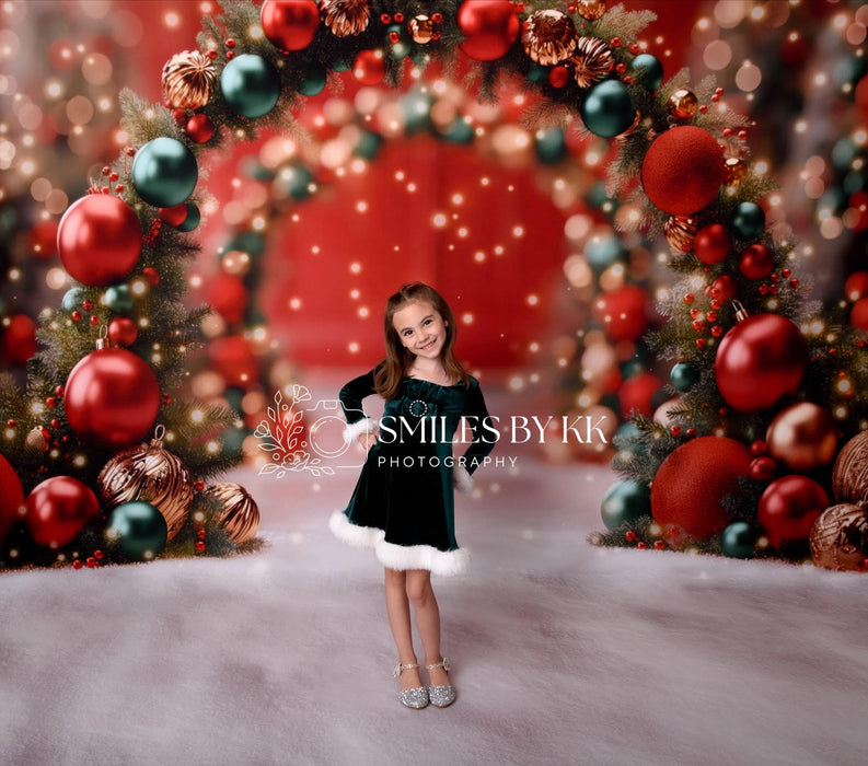 Deck the Halls Arch Traditional (JA)