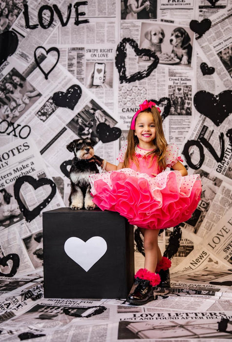 XOXO Gazette Graffiti Black (CC)