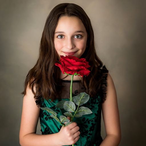 Sweeps Allure Feather