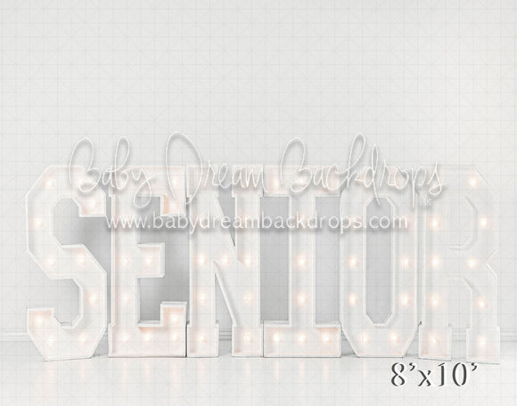 Senior Marquee White (VR)