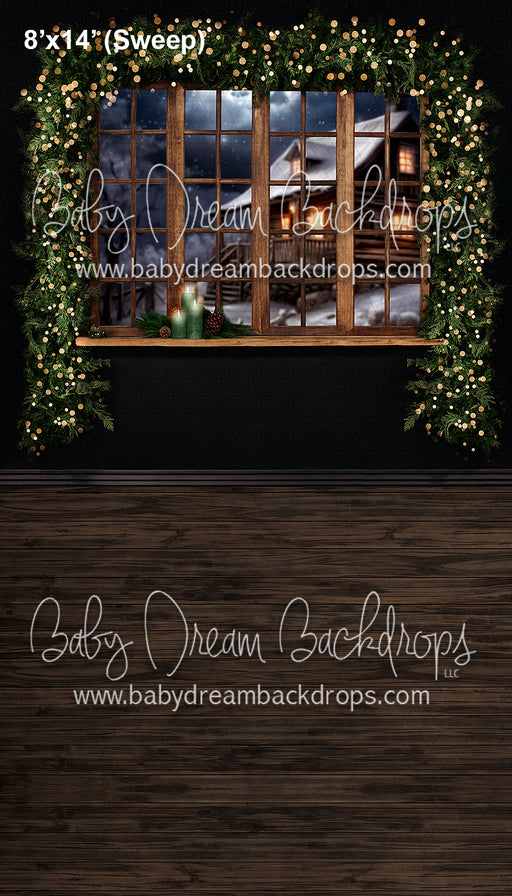 Sweep Classic Christmas Window with Pine Scents (VR)