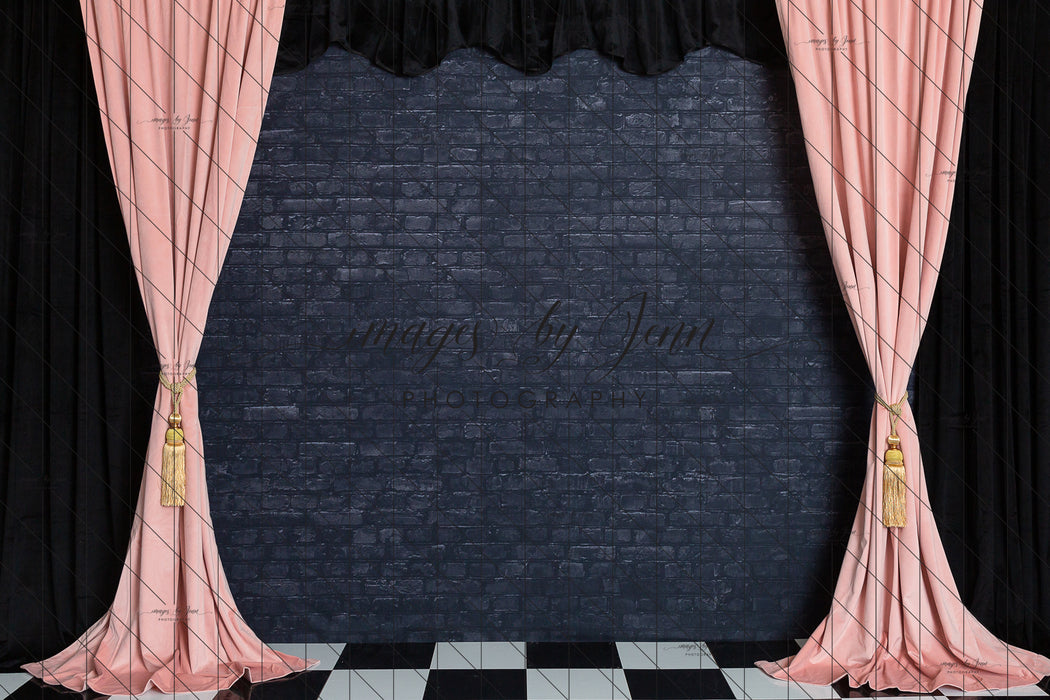Boutique Stage (JG)