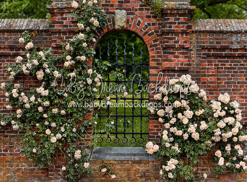 Brick of Climbing Blooms (CC)