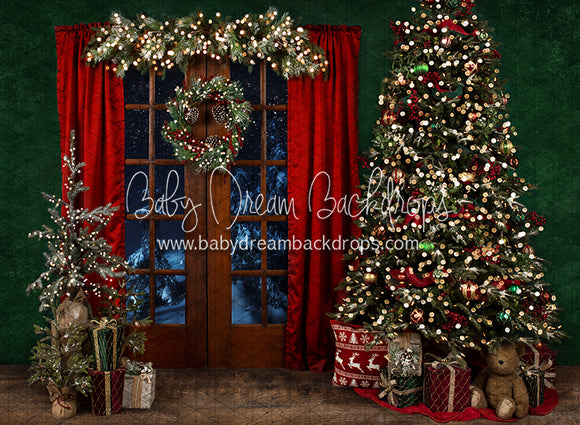 Christmas at Home Tree (JA)