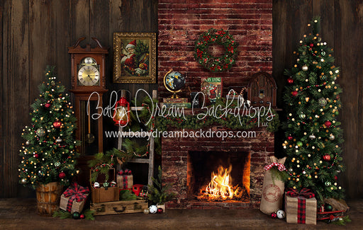 Claus Corner Cozy Living (2 Trees)