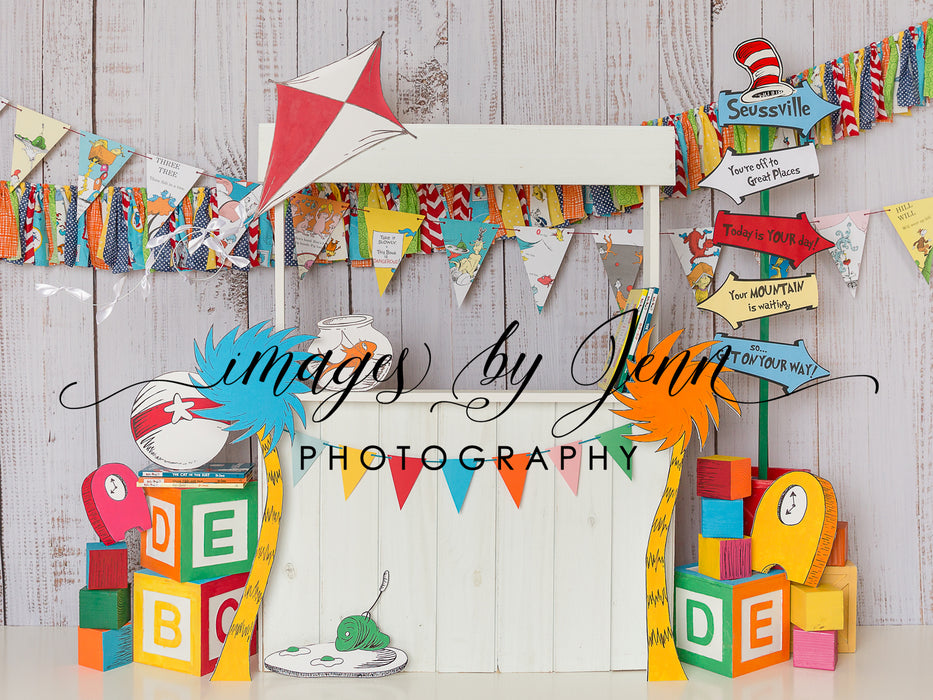 Clocks & Blocks Stand