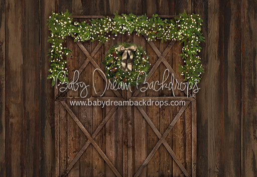 Cottage Christmas Barn Doors (Lights)
