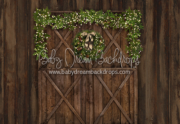 Cottage Christmas Barn Doors (Lights)