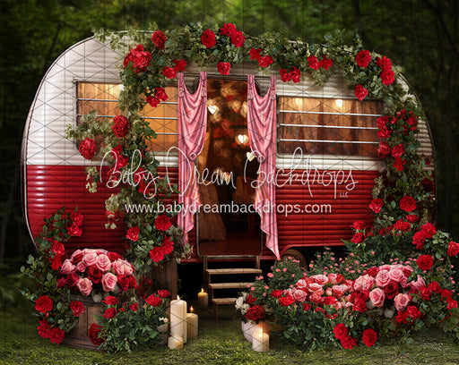 Cupid's Campground (Curtains) (JA)