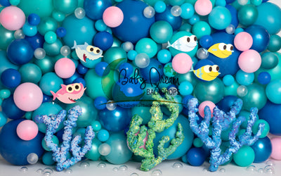 Doo Doo Doo Family Sharks 5x8 AM