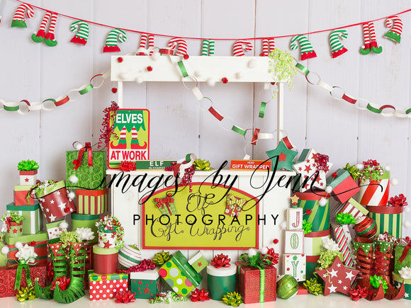 Elf Gift Wrapping Stand No Elves