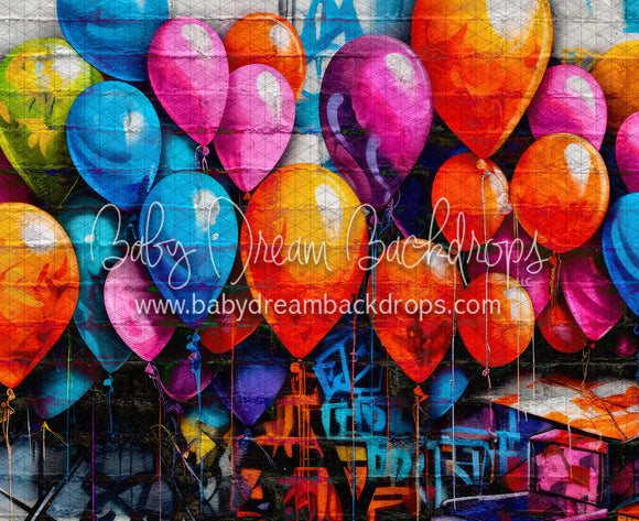 Graffiti Balloons Wall (JA)